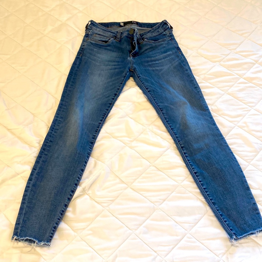Kut from the Kloth size 2 Connie ankle skinny jean